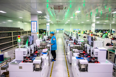 湖北投资10亿元MiniLED超高清显示屏项目全面达产，引领技术革新